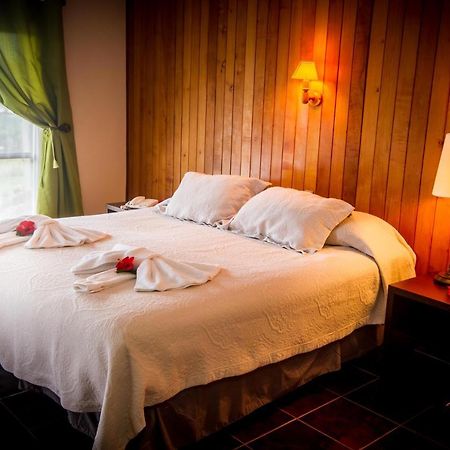 Hotel O'Tai Hanga Roa Esterno foto