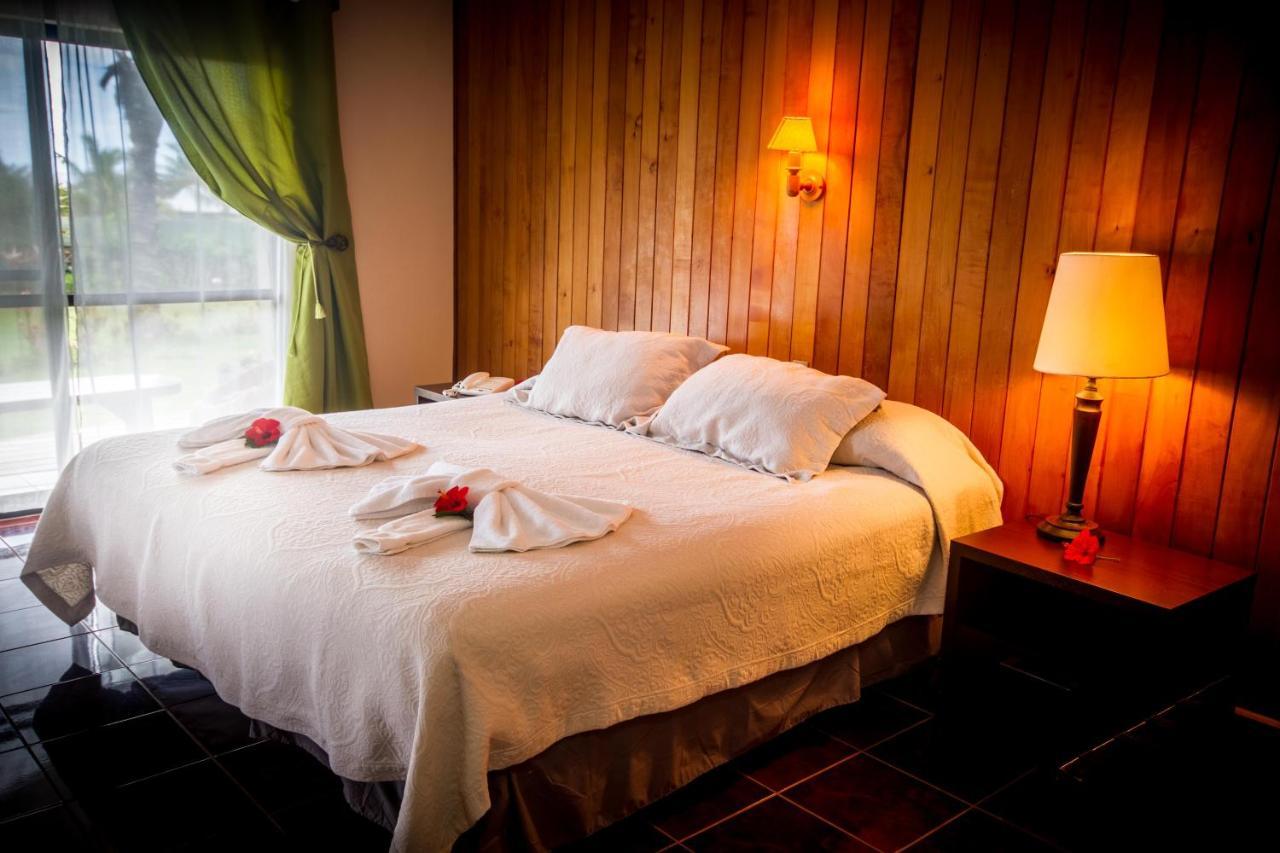 Hotel O'Tai Hanga Roa Esterno foto